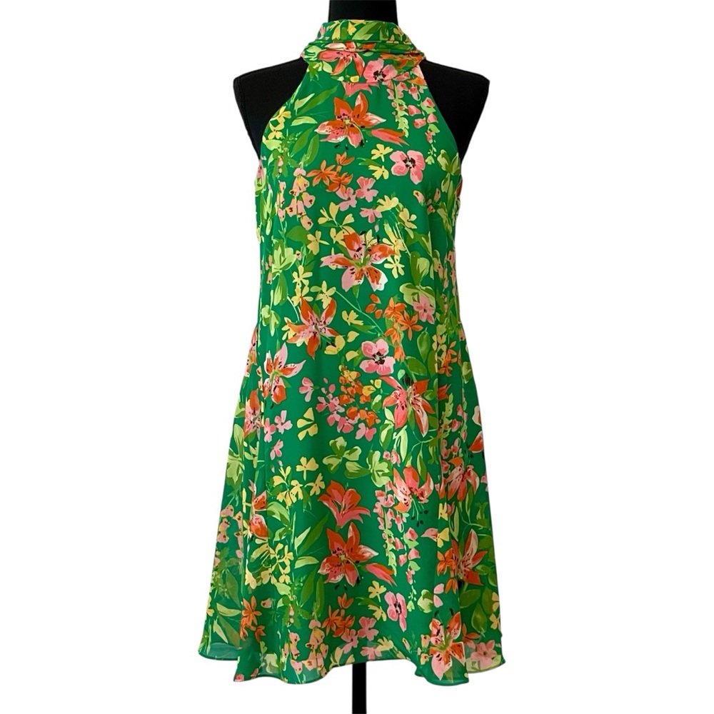 Vince Camuto Size 2 Vibrant Green Floral Halter Shift Dress Lined Chiffon Brunch